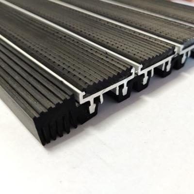 China Dirt Removal Aluminum Entrance Mats Traffic Recessed Grille Mats for sale