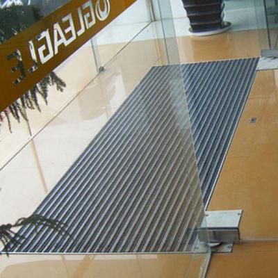 China Anodized Aluminum Frame Commercial Entrance Mats Anti Skid for sale