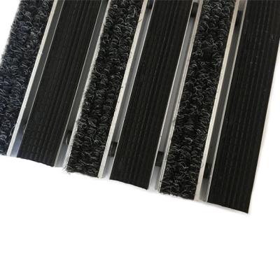 Cina Inserzione di gomma dell'entrata della lega di alluminio del pavimento delle stuoie 20mm del tappeto all'aperto di profondità in vendita