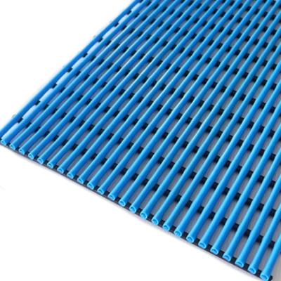 China PVC Tubular Slip Resistant Matting Hollow Anti Fatigue Plastic Floor Runners for sale