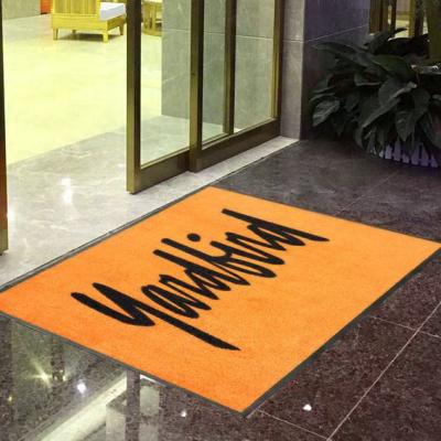 China 1.2m m Logo Printed Floor Mat Nylon de apoyo de goma 6,6 mantas de encargo de la alfombra de la fibra en venta