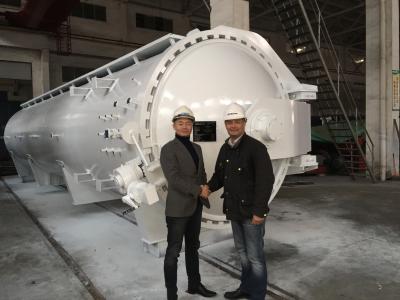 China Mechanical And Physical Pressure Composite  Autoclave , High Temperature and pressure for sale