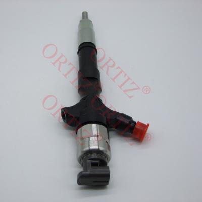 China 23670-30070 Denso Common Rail Injector Fuel Engine Injector 095000-5251 for sale
