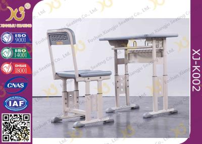 China Escritorio y silla ajustables de la escuela secundaria de la altura del acero del HDPE para el estudiante en venta