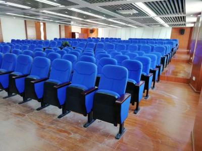 China 580*750*1000MM Auditorium Church Folding Theater Seats Rubber Wood Armrest for sale