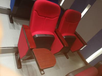 China 80MM Armlehne kurven automatisch Auditoriums-faltende Theater-Sitze mit Schreibens-Tablet zu verkaufen