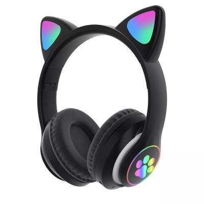 China Black Bluetooth Cat Headphones , Foldable Wireless Bluetooth Headphones for sale