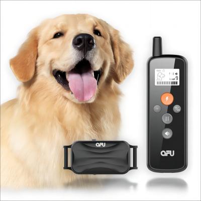 China Cuello electrónico inalámbrico del entrenamiento del perro con choque de vibración remoto de la señal sonora en venta