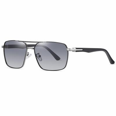 China Neutral Metal Frame Sunglasses UV Blocking Square Polarized Glasses for sale