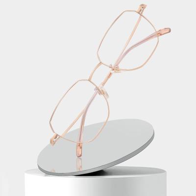 China Business Bendable Titanium Frame Glasses Stainless Steel Frame Anti Scratch for sale