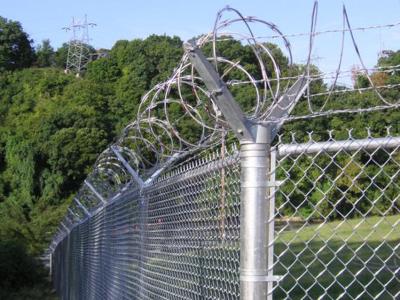 China ISO-2001 Steel Chain Link Fencing , 3.65m High Metal Chain Link Gate for sale