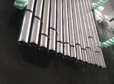 Chine ST52, 20MnV6 tiges de renfort pour le cylindre hydraulique avec l'électrodéposition de chrome à vendre