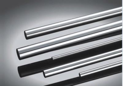 China Rundes kundengebundenes Stahlverbindungsstange, hartes Chrom überzogenes Metall Rod CK45, ST52 zu verkaufen