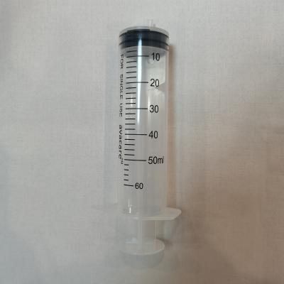 Chine 2 parts de seringue stérile jetable transparente sans aiguille concentrique à vendre