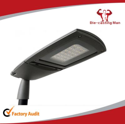 China Universal Used Aluminium 100W LED Street Light Housing NEW IP66 with 1000Hr Salty Spay Test with adjustable bracket for sale
