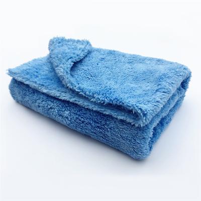 China 600-800gsm Microfiber Car Drying Towel Car Polish Towel 40x40cm for sale