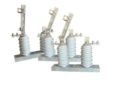 China Altitude 1000m High Voltage Isolator Switch With Interlocking Mechanism for sale