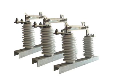 China Electrical System High Voltage Electrical Isolator  For Breaking / Connecting for sale