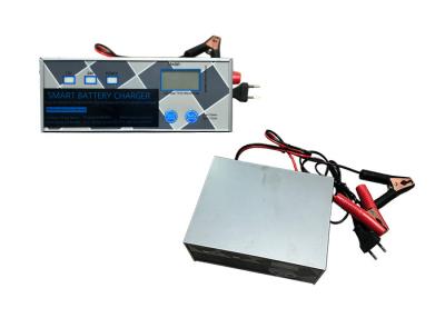 중국 실버 컬러 점프 스타터 휴대용 충전기 지능형 디지털 디스플레이로 납-산 급 충전 자동차 배터리 충전기 판매용