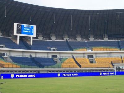 中国 P4 LEDの広告板フットボール スタジアムの屋外のsmdは表示5-400m眺めの間隔を導いた 販売のため