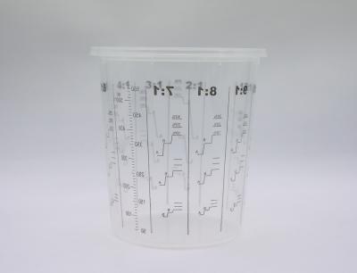 China 650 ml Disposable Mixing cup Auto Plastic Single Use plastic pots measuring printed cup calibrated-up cup en venta
