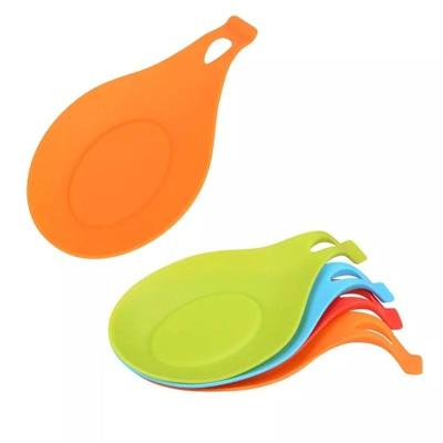 China Eco Friendly Kitchen Accessories Food Grade Silicone Spoon Holder BPA Free for sale