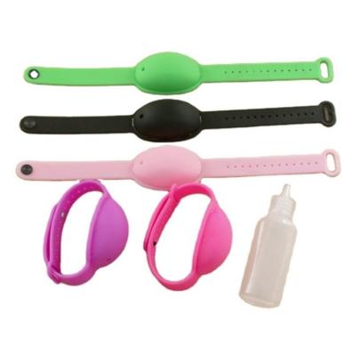 China No Washing 10ml Squeeze Type Silicone Hand Sanitizer Bracelet for sale