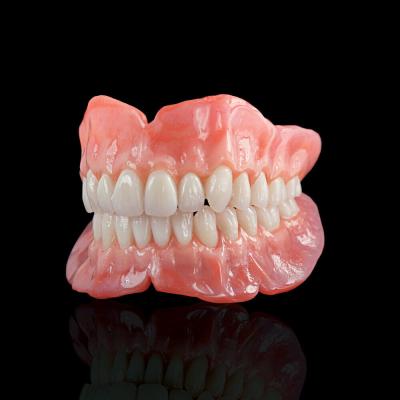 China Retentive Ivoclar Dental  Acrylic Complete Denture Natrual Looking for sale