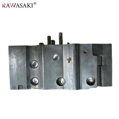 China Excavator Parts 6D107 Engine Cylinder Head 3977225 6754-11-1101 for sale
