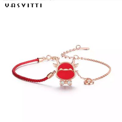 中国 19.5cm 2.9のグラムの純銀製の宝石類のブレスレットの中心CZの赤いひものブレスレットODM 販売のため