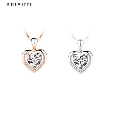 China collar de la circona cúbica de la novia de los 0.69ft 0.7oz Sterling Silver Heart Pendant Necklace en venta