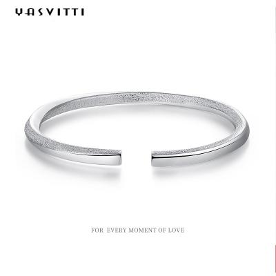 Chine 0.06m 4.5g couplent l'ODM de Sterling Silver Bangle Bracelets de bracelet de manchette à vendre