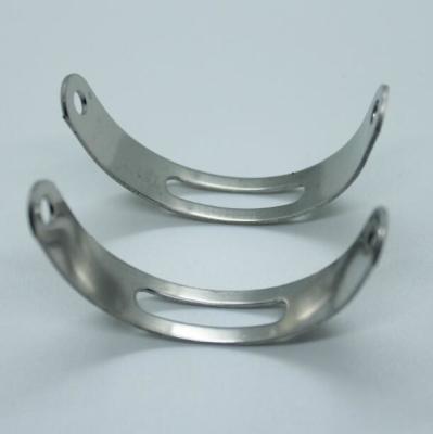 China De gebogen Aangepaste Metaal het Stempelen Ring van het Delen Semi Cirkelroestvrije staal Te koop