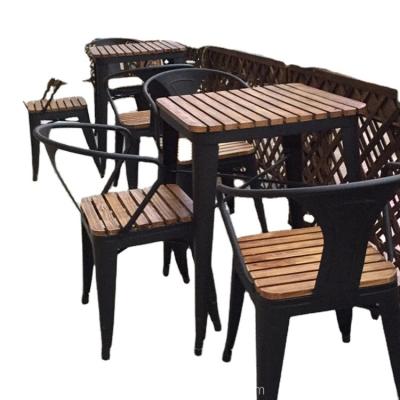 China Industrial customized 1+4 outdoor table and chairs wrought iron garden furniture set for sale