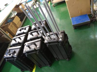China Inside Battery Portable Mobile Phone Jammer GSM / DCS 7 Band 350W For Patrol / Army for sale