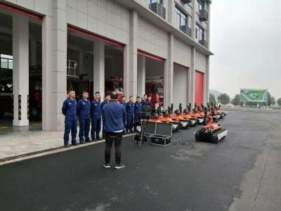 China Powerful Fire Extinguisher Robot With Ternary Lithium Battery For Deep Water Rescue for sale
