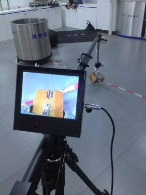 中国 車輪サポートが付いているロボティックEODの望遠鏡のマニピュレーターの調節可能な三脚 販売のため
