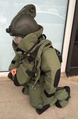 中国 耐久の不発弾処理のスーツEodのスーツの洗濯できる防火効力のある生地 販売のため