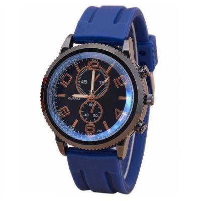 China Silicone Band Couple Quartz Watch Sports Men Silicone Strap 48mm Dial for sale