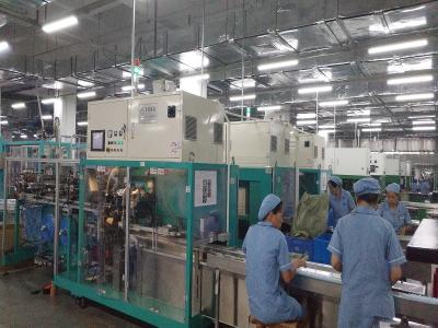 China CKD Full Servo Sanitary Napkin Production Line  CE and ISO9000 Certification for sale