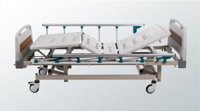 China Three Function 3 Crank Manual Hospital Bed Detachable Easy Cleaning for sale