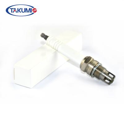 China 320 Series ignition spark plug 77 Heat Range Replace for  P7.1V5 351000 for sale