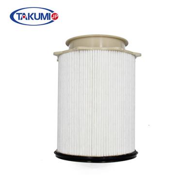 China High Density Fabric Auto Fuel Filter , Reusable Fuel Filter Fit Toyotas HILUX Revo for sale