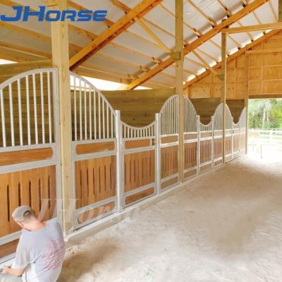 China Advantage Factory Supplier Mobile Prefab Training Wooden Cheap Portable Stall Horse Stable for sale