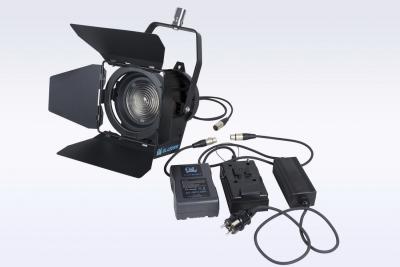 China Film and Video lighting 50W LED Fresnel Light Tunstan High CRI With Sony V-Mount Battery Plates for sale