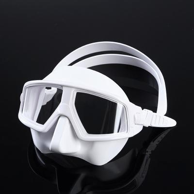 China Adults Silicone Scuba Diving Mask Multipurpose Anti Fog Durable for sale