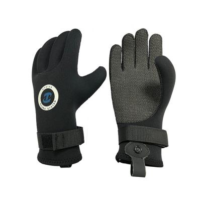 China Wear Resistant Water Rescue Equipment Gloves Multipurpose Nonslip for sale