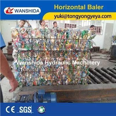 Chine L'ANIMAL FAMILIER de la machine 1200kgs de presse à balles horizontale de 25 tonnes met en bouteille la norme de la CE de presse à vendre