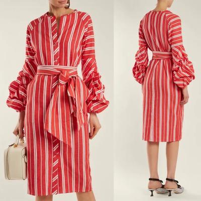 Китай 2018 платьев моды дизайна колокола Стрипед рукавами Миди женщин собранных одеждами на женщины 2018 продается