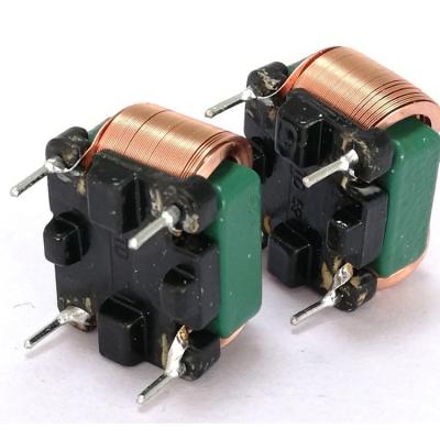 China Horizontal High Power Inductor 20mH Flat Wire Common Mode Plug In for sale